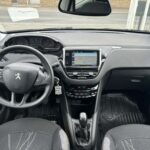 Peugeot 208 1.6 HDI 92 ALLURE / 5 PLACES / CLIM / REGULATEUR / GPS plein