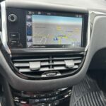 Peugeot 208 1.6 HDI 92 ALLURE / 5 PLACES / CLIM / REGULATEUR / GPS plein
