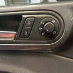 Volkswagen COCCINELLE CABRIOLET 1.6 TDI VINTAGE plein