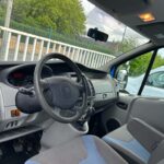 Renault TRAFIC II 2.0 DCI GRAND CONFORT / ATTELAGE plein