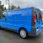 Renault TRAFIC II 2.0 DCI GRAND CONFORT / CLIM / REGULATEUR / AMENAGEMENT BOIS plein
