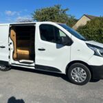 Renault TRAFIC III 2.0 DCI 120 L1H1 GRAND CONFORT / AMENAGEMENT BOIS plein