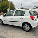 Renault CLIO III 1.2 16 V 75 CV ALIZEE / ESSENCE / 5 PLACES / CRIT AIR 1 plein