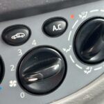 Renault TRAFIC II 2.0 DCI GRAND CONFORT / AMENAGEMENT BOIS / MOTEUR A CHAINE plein