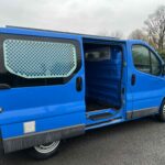Renault TRAFIC II 2.0 DCI 115 CONFORT / ATTELAGE plein