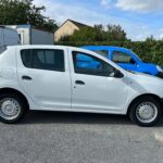 Dacia SANDERO 1.2 16V 75 CV / ESSENCE plein
