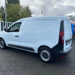 Renault KANGOO VAN 1.5 DCI 95 CONFORT / AMENAGEMENT BOIS / BOITE 6 VITESSES plein